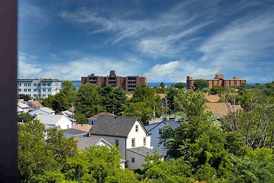 Holiday Inn Express Boston Logan Airport - Revere By IHG