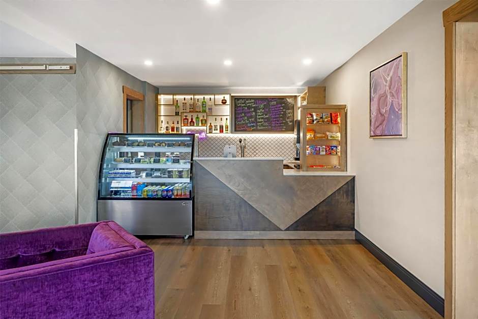 Best Western Plus Grand-Sault Hotel & Suites