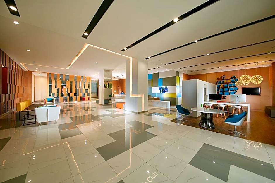 Holiday Inn Express Leshan City Square By IHG