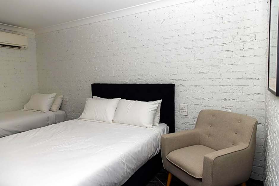 Lakeview Hotel Motel