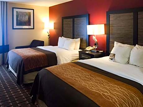 2 Queen Beds, Nonsmoking, Accessible
