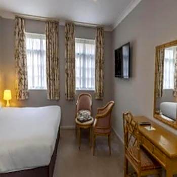 Kings Court Hotel