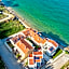 Elpiniki Luxury Rooms
