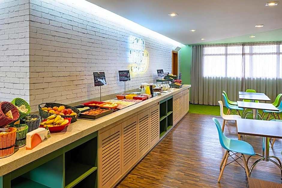 Golden Tower Express Araraquara by Fenix Hoteis