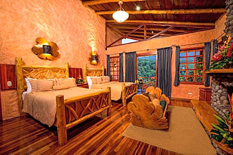 Deluxe Guest Room 2 Full Size Beds