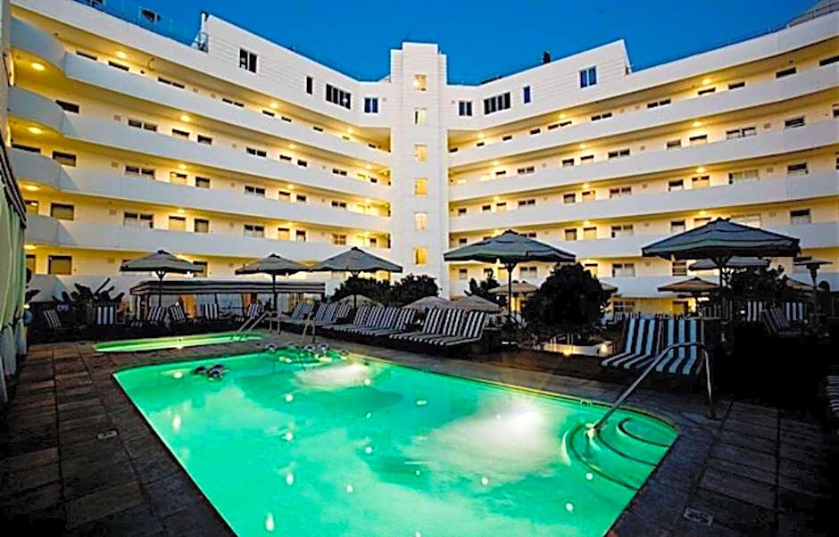 Hotel Shangri-La