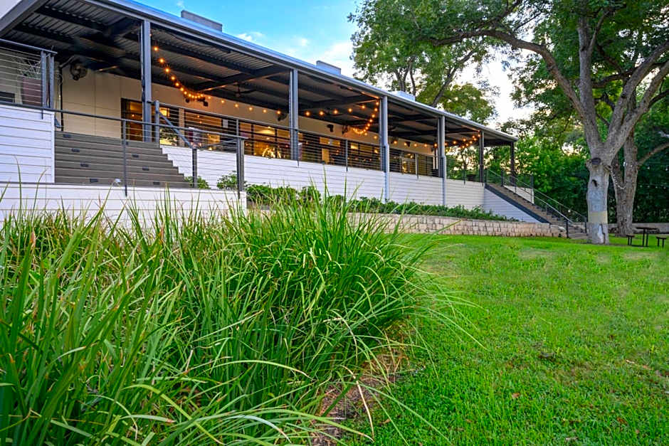 Courtyard by Marriott New Braunfels River Village