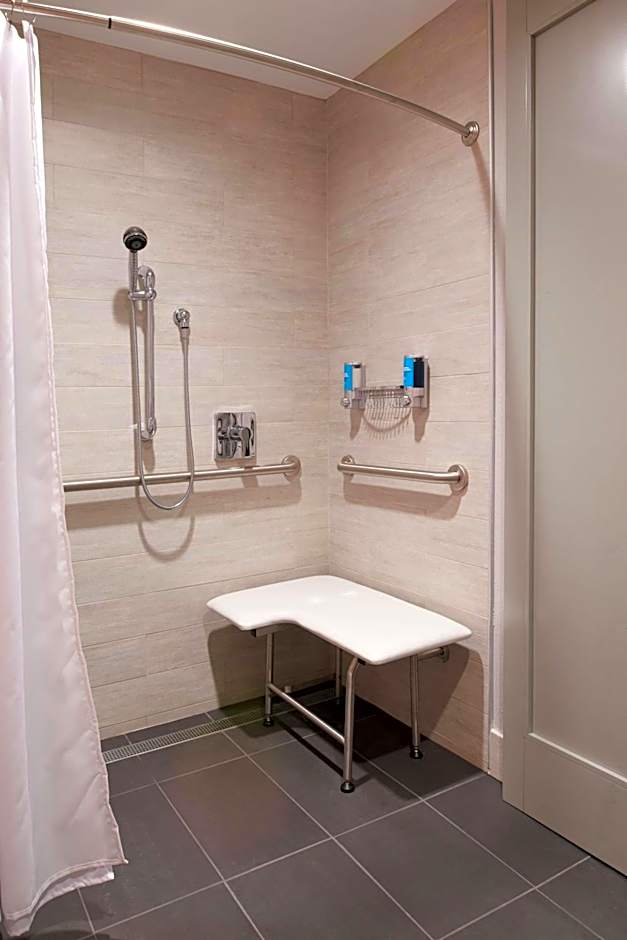 Aloft by Marriott Columbus Westerville