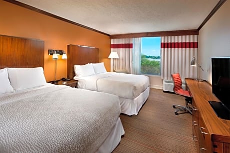 Four Points by Sheraton Kansas City Airport