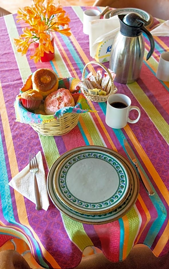 Casa Palomas Bed and Breakfast
