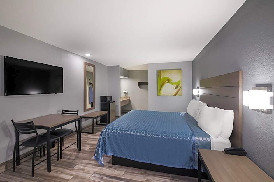 Americas Best Value Inn Buda Austin S