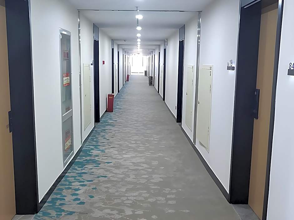 Green Tree Inn Express Weifang Zhucheng Longyuan Shangcheng