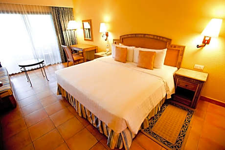 Superior Room (3 adults + 1 child)