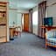 VIP Executive Eden Aparthotel