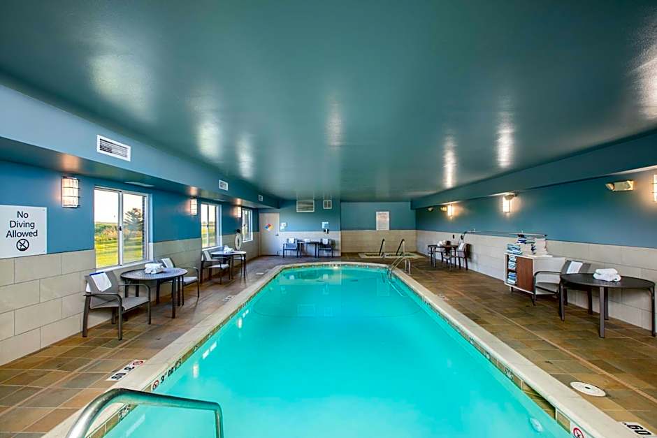Holiday Inn Express Hotel & Suites Altoona-Des Moines By IHG
