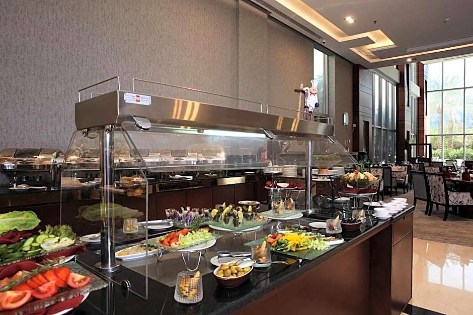 Qaser Alhamra Hotel Riyadh