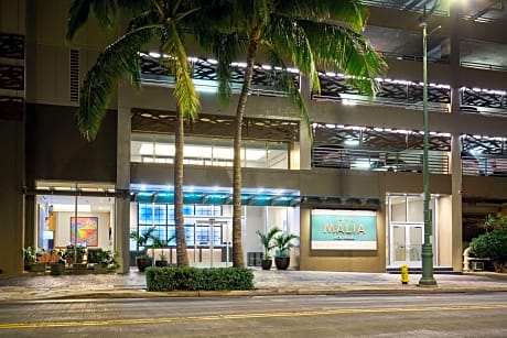 Waikiki Malia