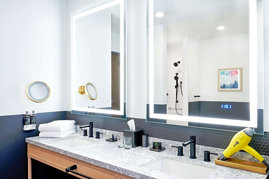 Hyatt Centric Downtown Denver