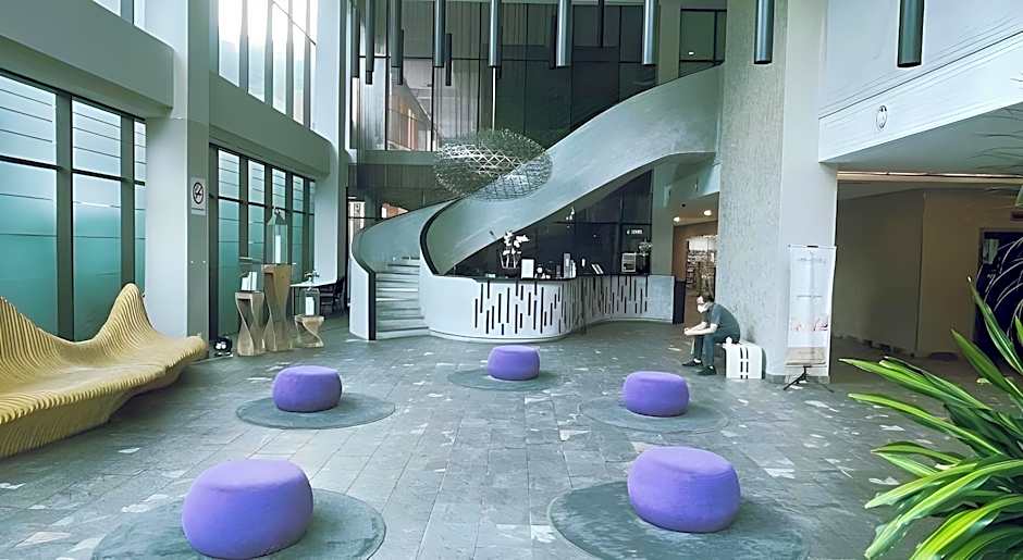 Qliq Damansara Hotel