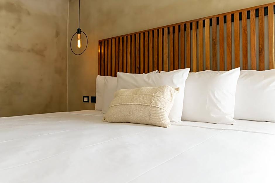 Casa Arkana Zicatela by Grupo Amber