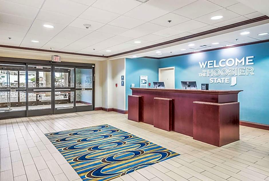 Hampton Inn By Hilton Greenfield, In