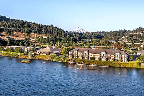 Best Western Plus Hood River Inn