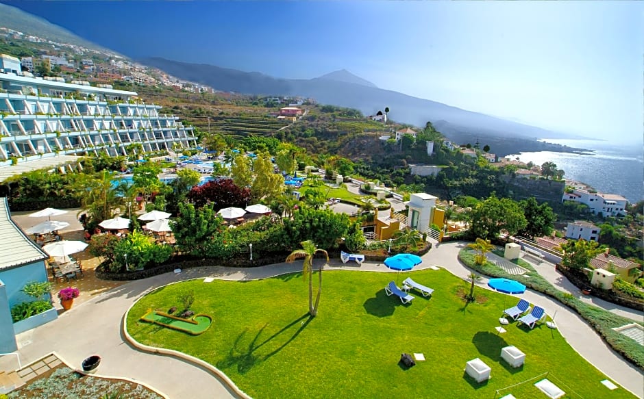 La Quinta Park Suites & Spa, Santa Ursula. Rates from EUR41.