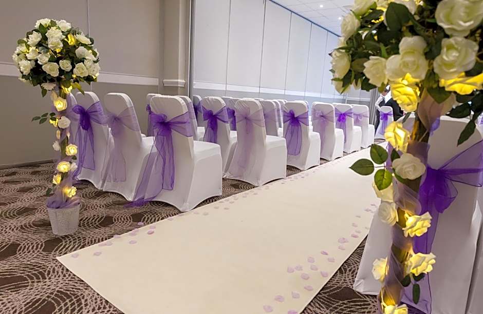 Holiday Inn Leeds Garforth By IHG