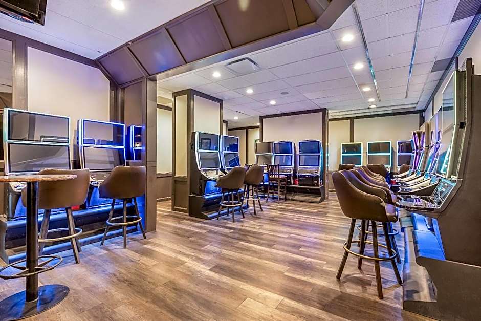 Days Inn by Wyndham Airdrie