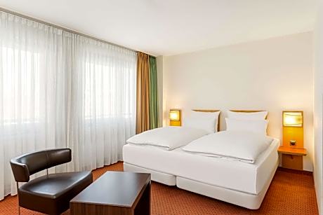 Superior Double or Twin Room with Extra Bed (2 Adults + 1 Child)