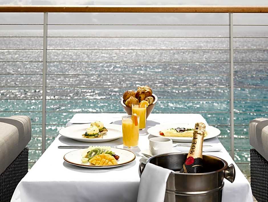 The Loren at Pink Beach