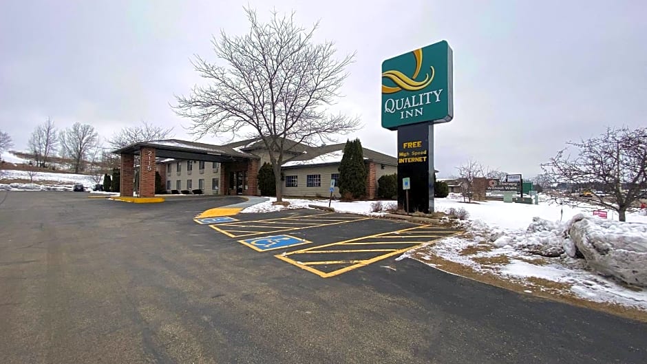 Quality Inn Reedsburg