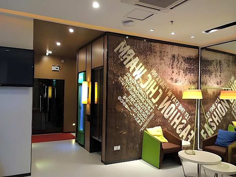 7 Days Inn Guilin Xing'an Lemandi