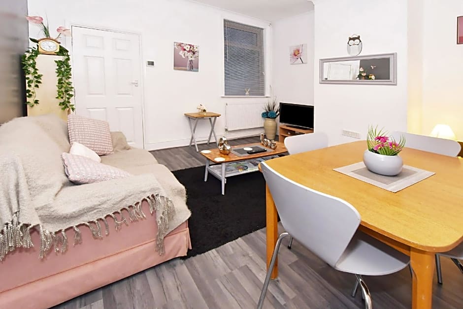 Townhouse @ Hanley Road Stoke