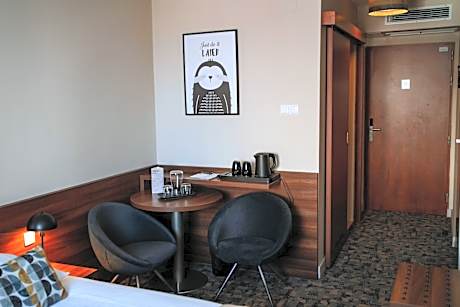 Premium Triple Room