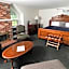 Inn at Taughannock Falls