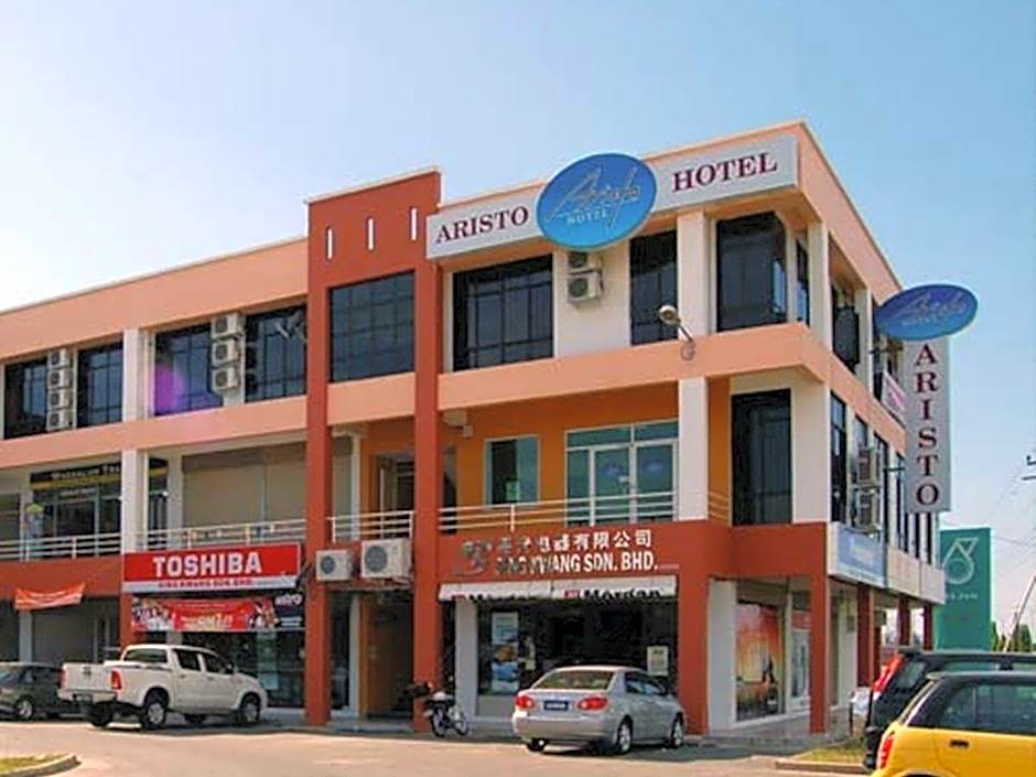 Aristo Hotel @ Putatan