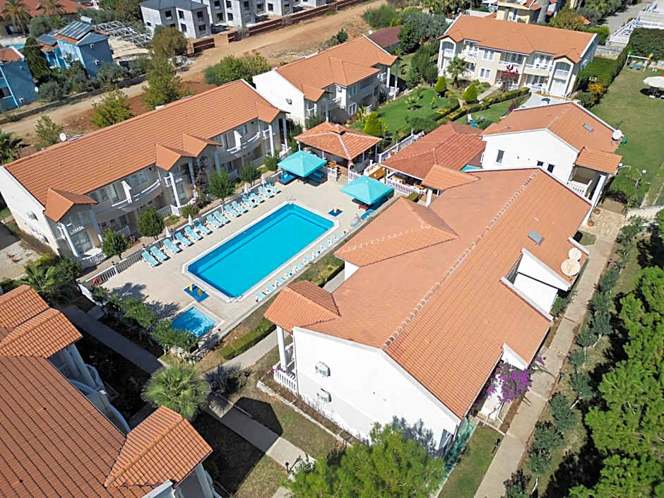 Larimar Suite Hotel