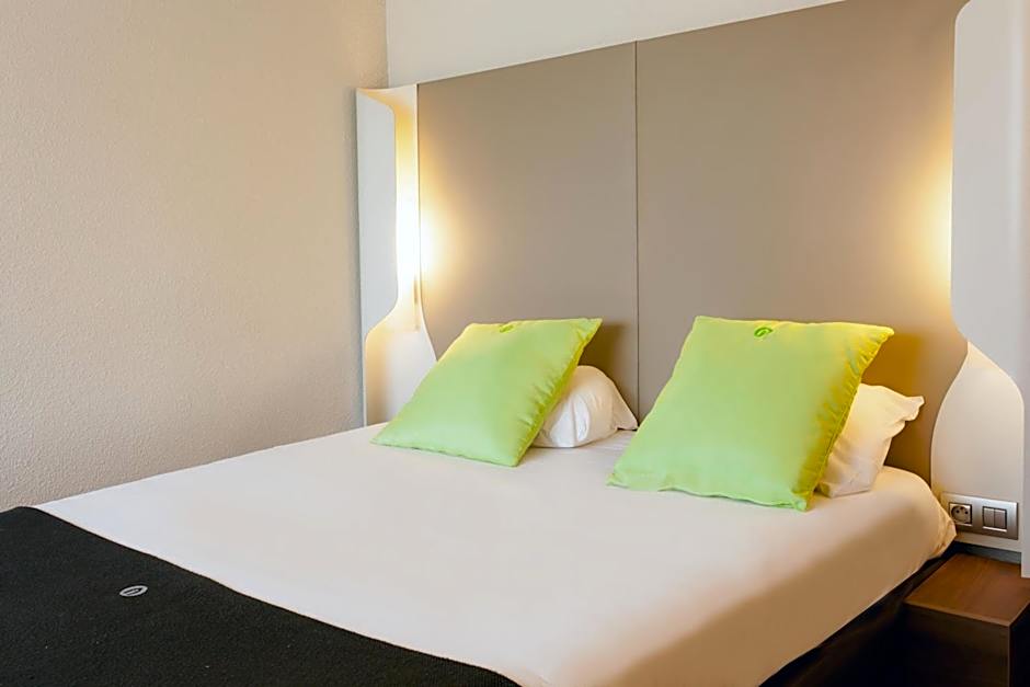 Campanile Angers Ouest - BeaucouzÃ©