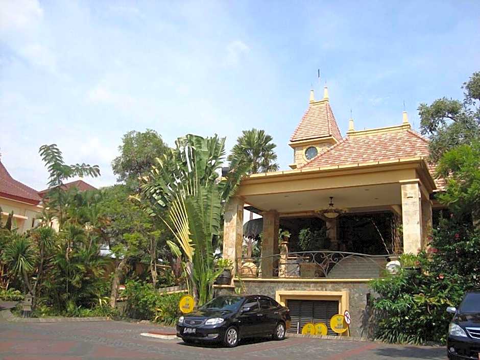 Lotus Garden Hotel by Waringin Hospitality