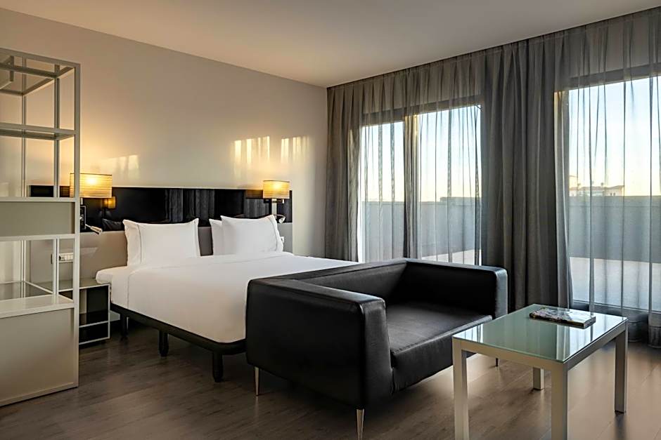 AC Hotel by Marriott Atocha