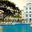 White House Hotel