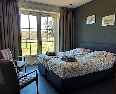 Double or Twin Room with Private Bathroom