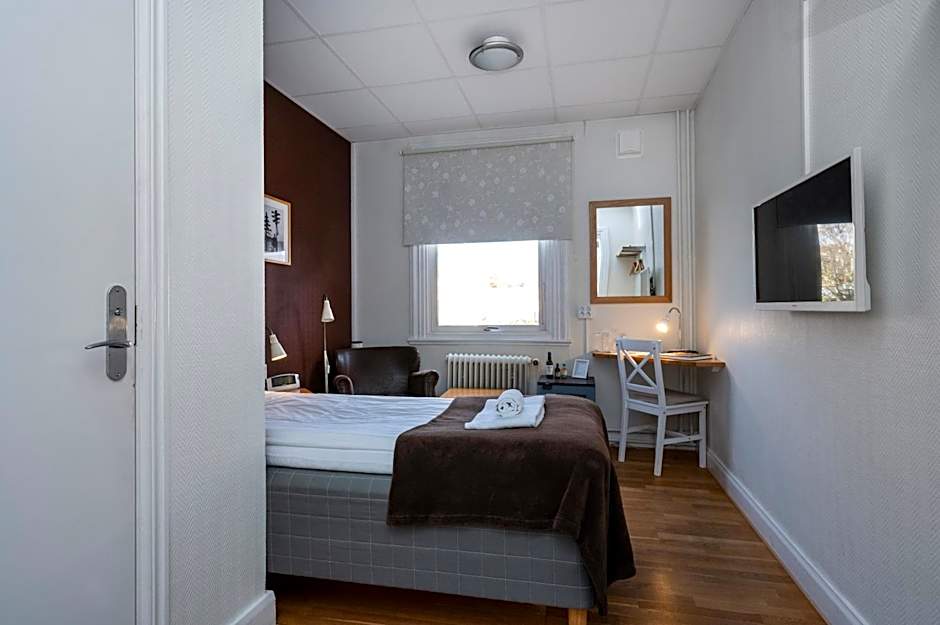 Port Hotel