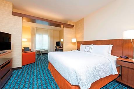 King Suite with Sofa Bed - Hearing Accessible