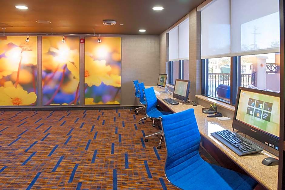 Courtyard by Marriott Pensacola Downtown