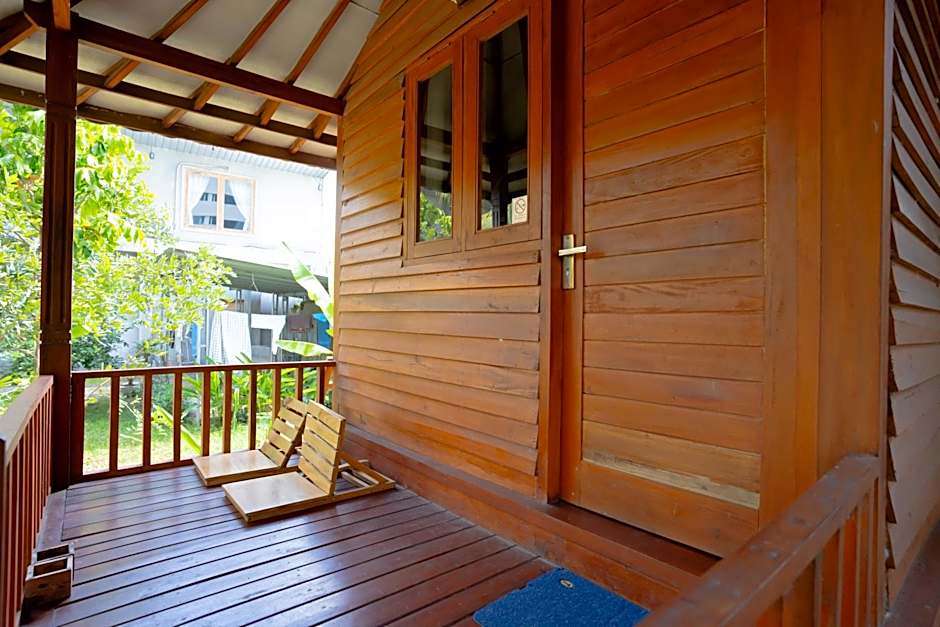 RedDoorz Syariah near Lombok Epicentrum Mall