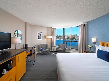 Laurel Wing King Room - Pet Friendly