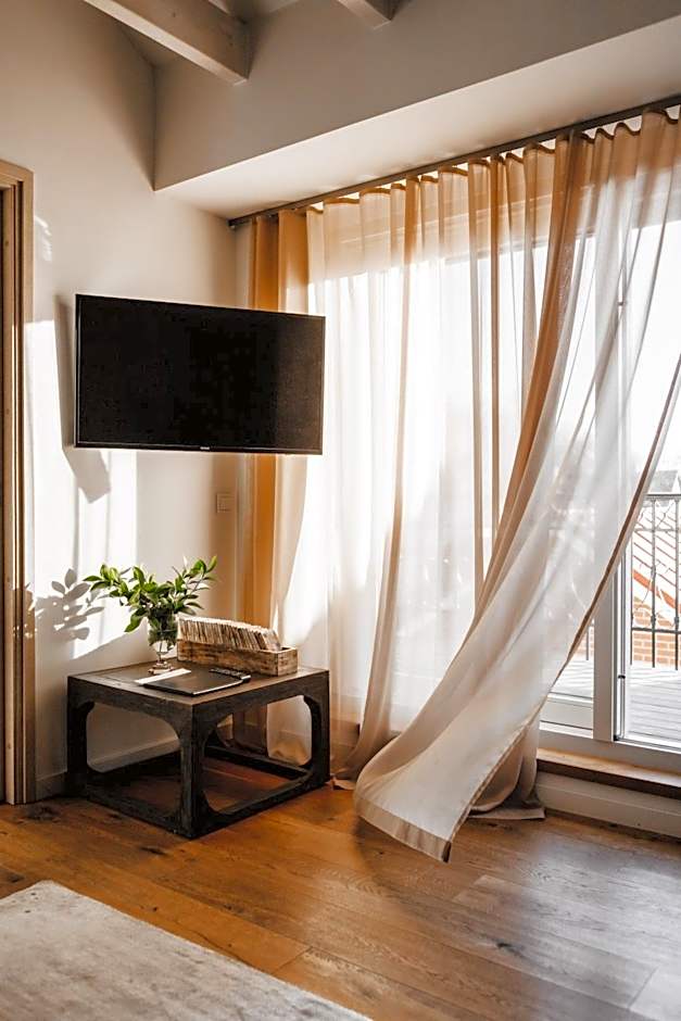 Frost Boutique Hotel