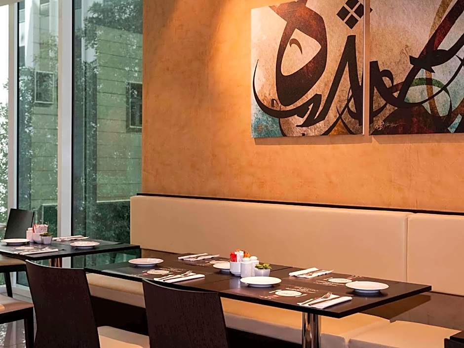 Ibis Sharq Hotel
